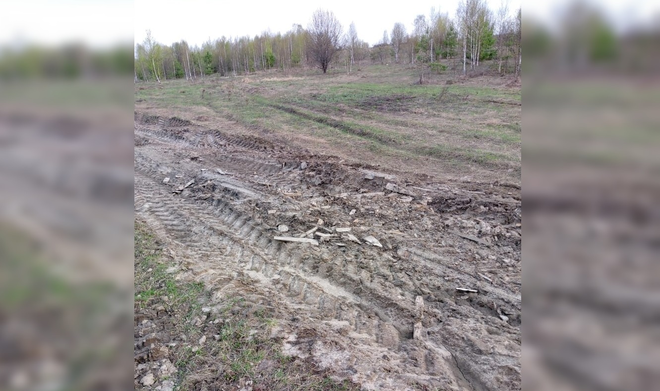 В Волжском районе ликвидировали незаконную свалку на сельхозземлях