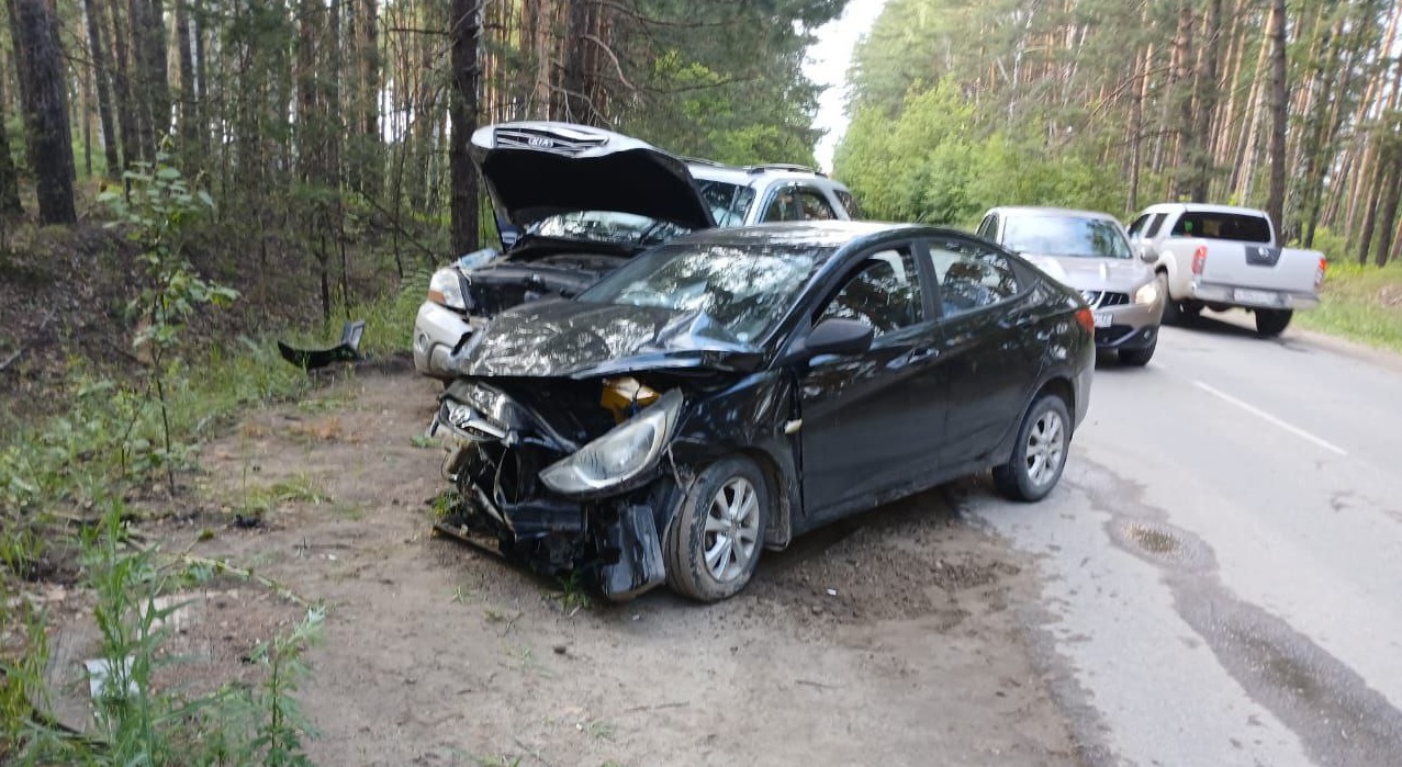 Два человека получили травмы во время ДТП в Волжске - ГТРК Марий Эл  23.06.2024