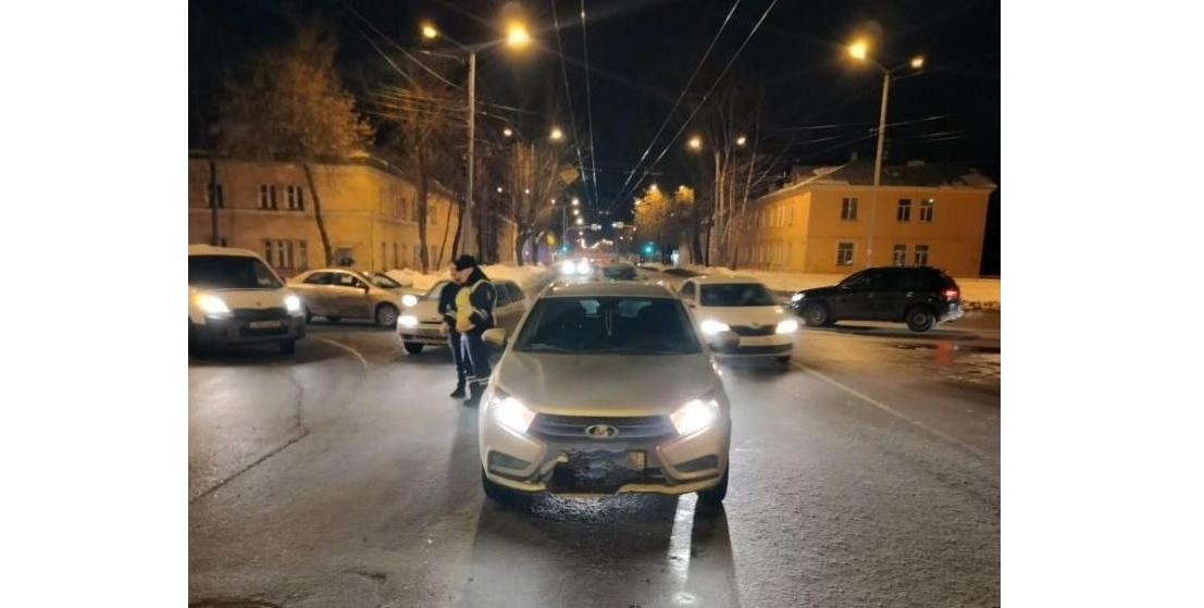 Разыскиваются очевидцы ДТП на улице Карла Маркса в Йошкар-Оле