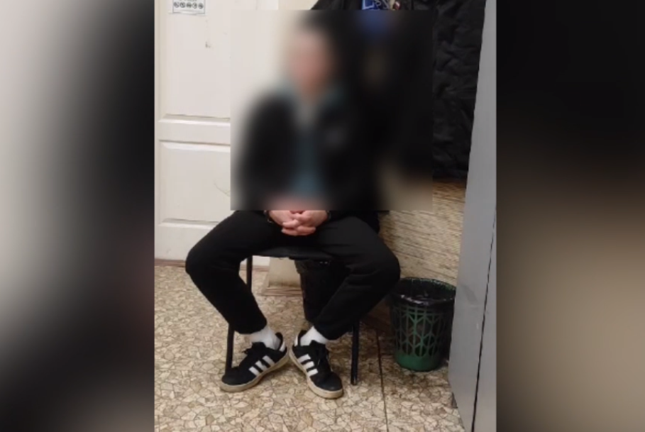 В Йошкар-Оле задержан с поличным 18-летний сбытчик наркотиков