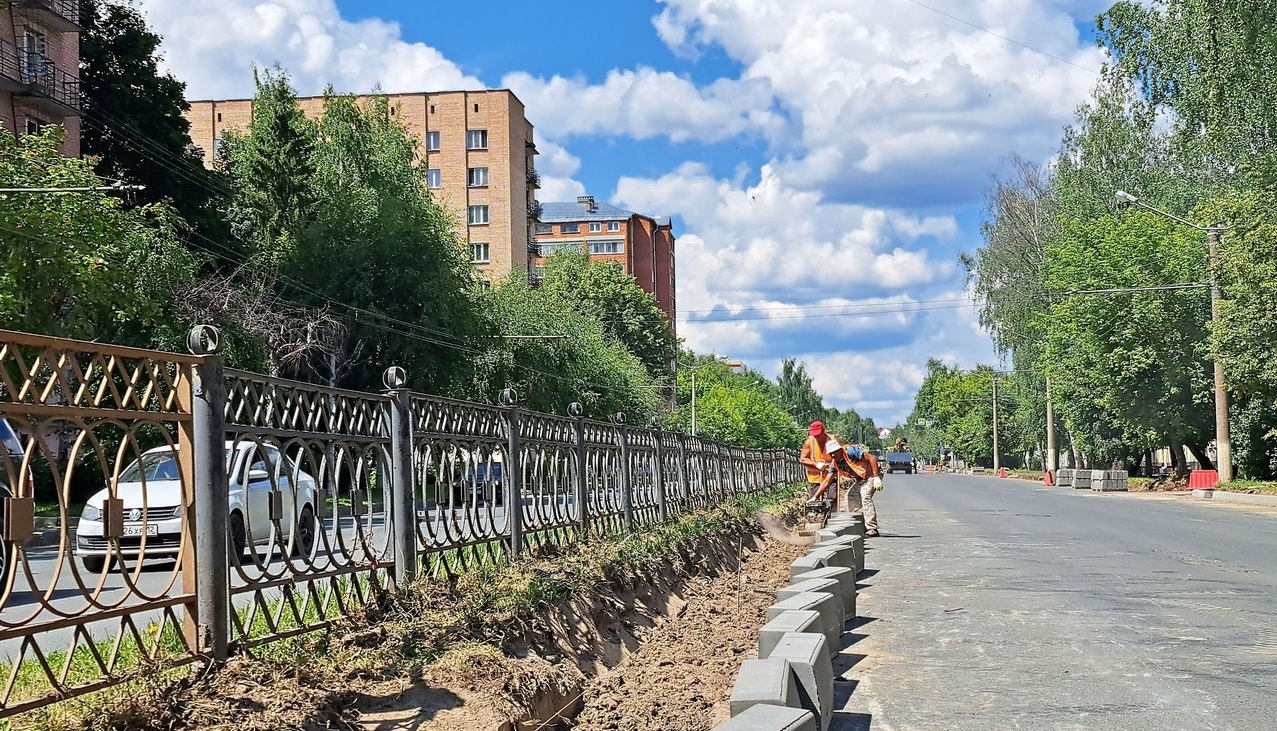 В Йошкар-Оле продолжается ремонт улицы Красноармейской - ГТРК Марий Эл