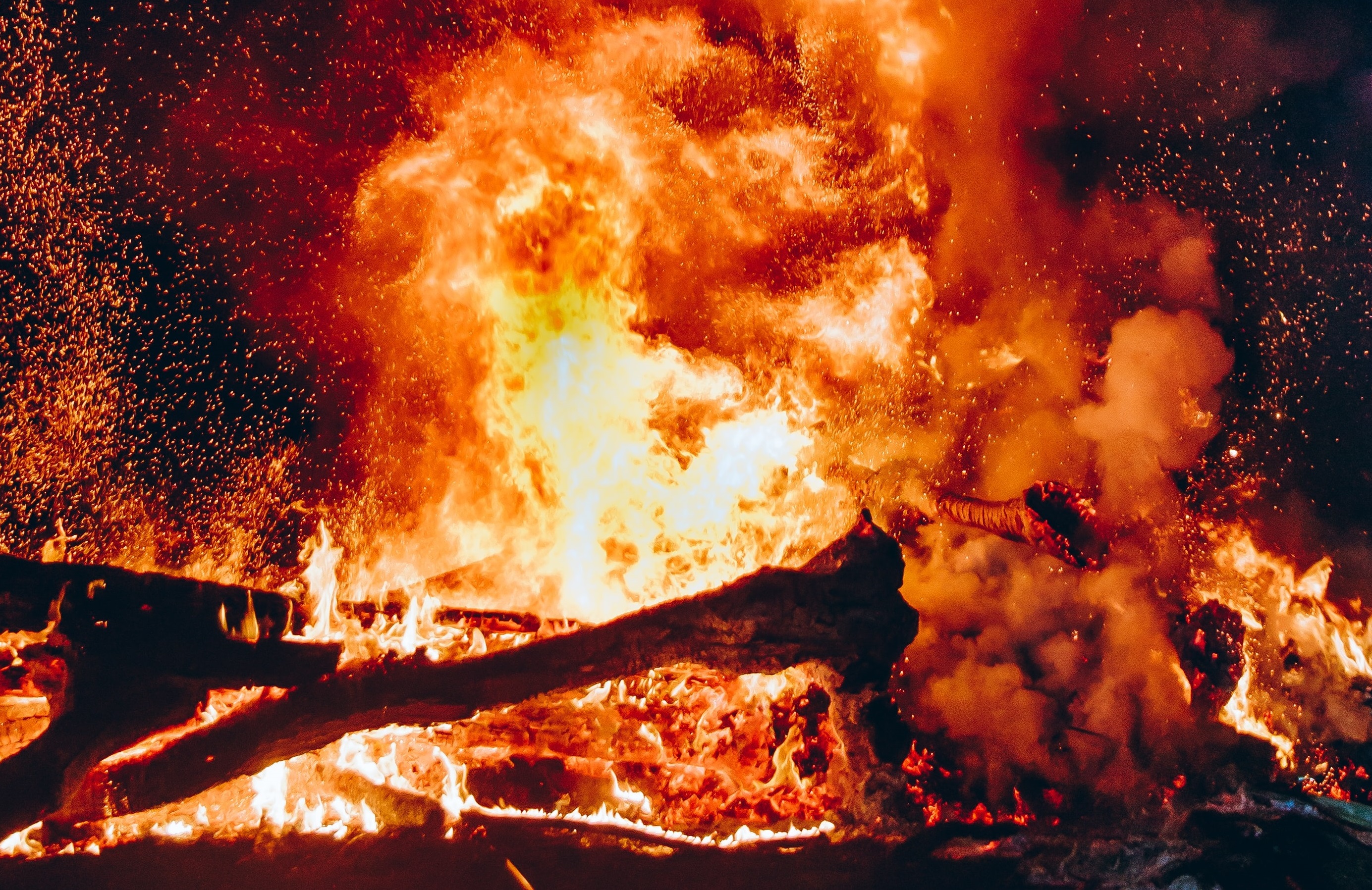 В Йошкар-Оле 5 июля горел бар