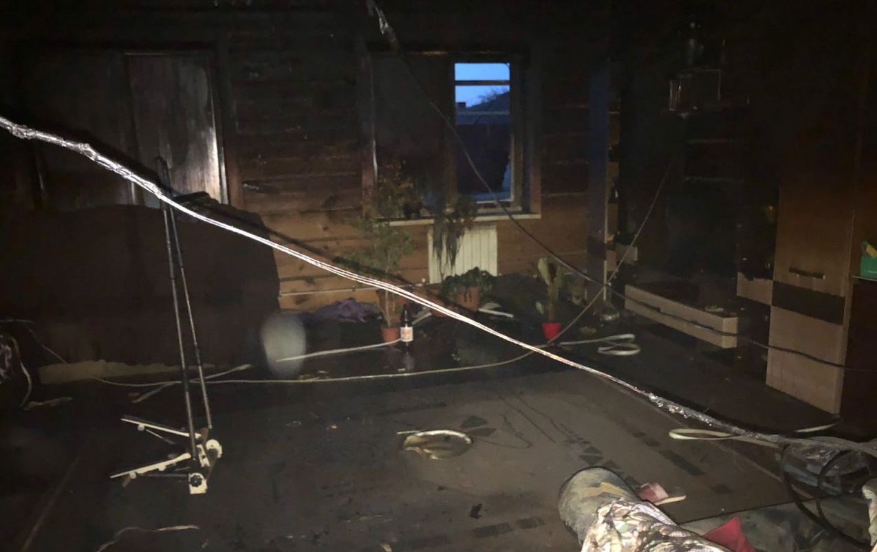 В Волжском районе погиб хозяин дома, пытаясь потушить пожар
