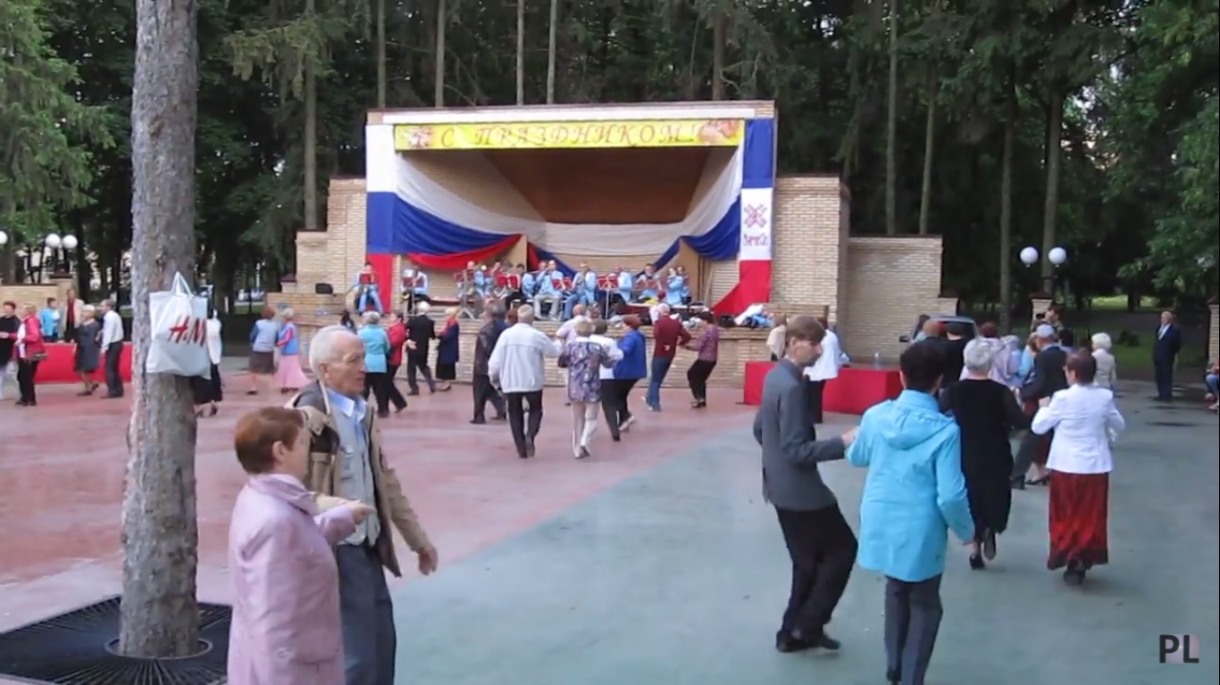 Сегодня начали работать аттракционы в Центральном парке в Йошкар-Оле - ГТРК