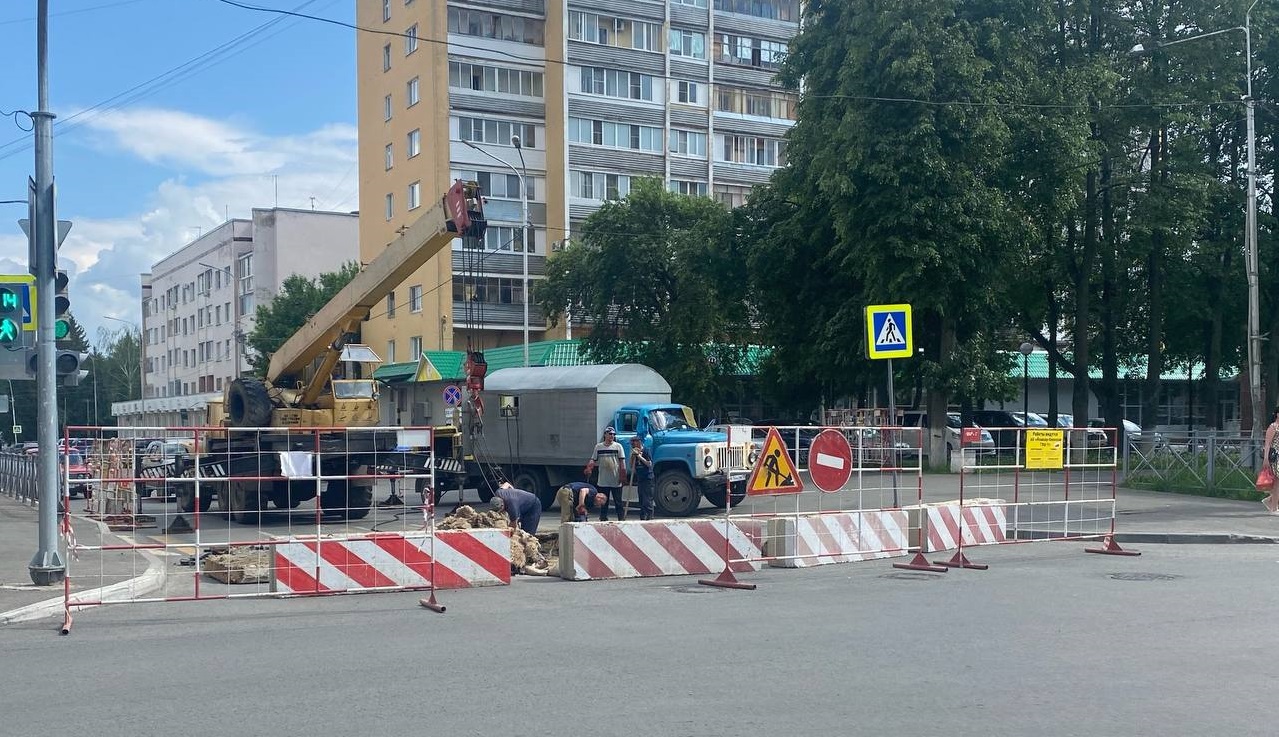 До 11 июня ограничили движение на улице Вашской в Йошкар-Оле - ГТРК