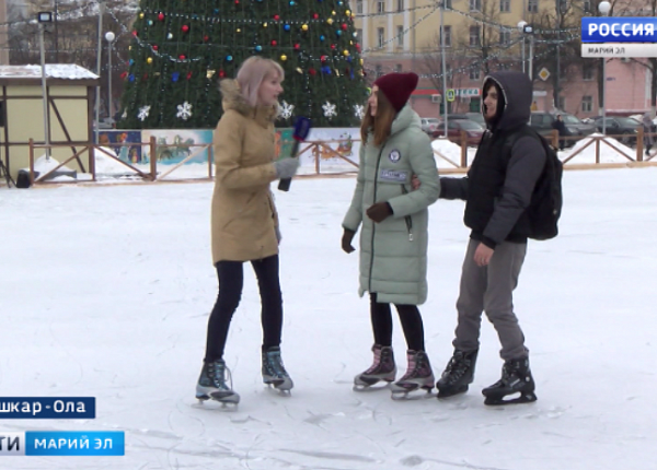 Каток в йошкар оле. Каток на площади Ленина Йошкар-Ола. Открытый каток в Йошкар Оле. Каток в Йошкар Оле на улице.