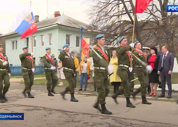 Мп мероприятия. Парад в Козьмодемьянске. Козьмодемьянск мероприятия на 9 мая. 9 Мая в Козьмодемьянске парад. Парад Победы Козьмодемьянск 2017.